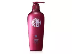 Шампунь Daeng Gi Meo RI Shampoo for oily Scalp для жирной кожи головы 500 мл (8807779070423)